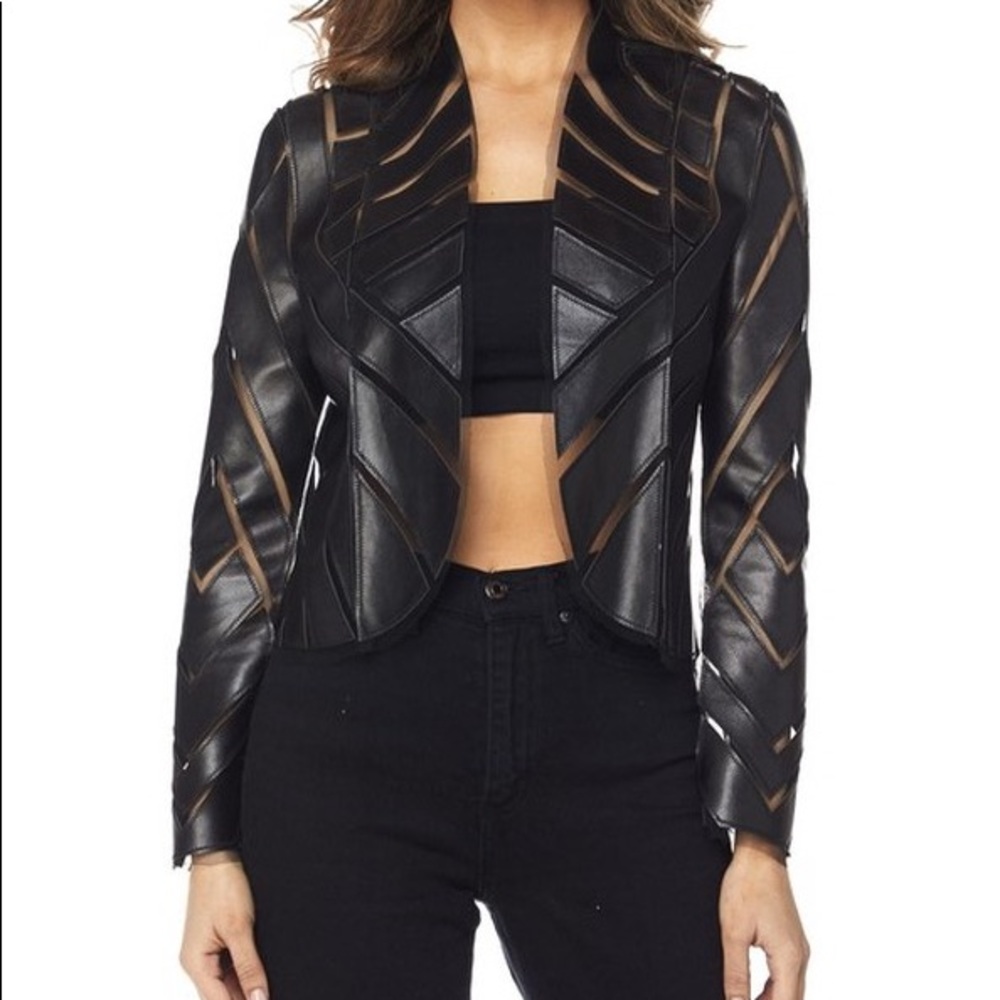 NWT🖤Faux leather & mesh blazer🖤